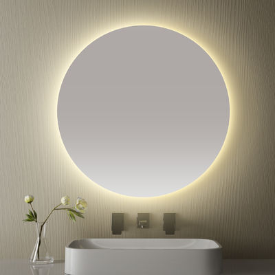 مرآة حمام ذكي LED مع وظيفة مكافحة الضباب ، عرض الوقت والحرارة ، التعتيم بدون خطوات ، تصميم مقاوم للماء ، التحكم المزدوج باللمس ، درجة حرارة لون 3000K ~ 6000K ، أبعاد قابلة للتخصيص ووظيفة